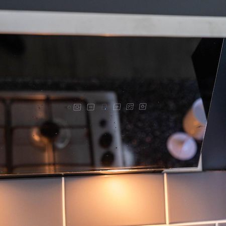 Five Bedroom Townhouse - Near City Centre - Edgbaston - On Street Parking - Wifi - Netflix - 974P Birmingam Exterior foto