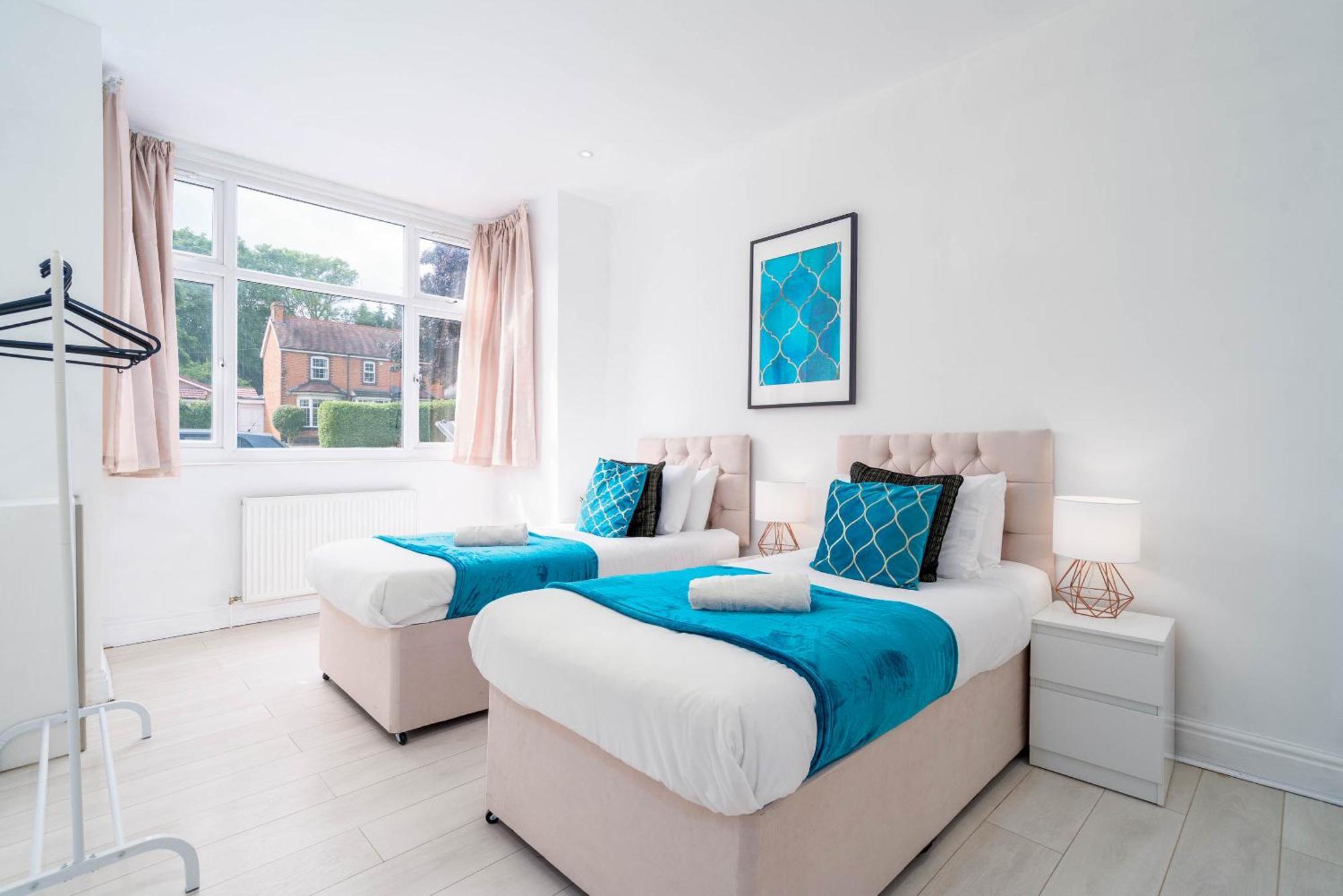Five Bedroom Townhouse - Near City Centre - Edgbaston - On Street Parking - Wifi - Netflix - 974P Birmingam Exterior foto